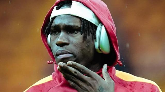 Galatasaray'da Singo'nun Kararı Şok Etmedi: Kulüp Yönetimine Bildirdi