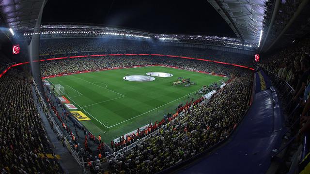 Fenerbahçe-Beşiktaş Derbisinde Üzücü Olay: Bir Taraftar Hayatını Kaybetti