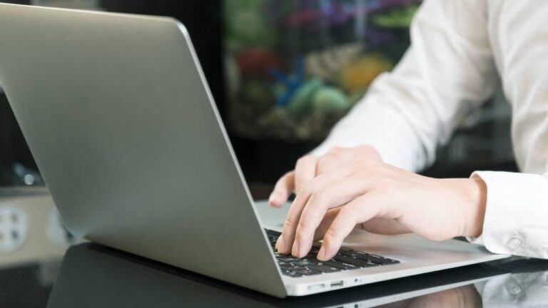 İş ve yatırım ortamı “şeffaflık” ve “kolaylaştırma” ile güveni yenileyecek